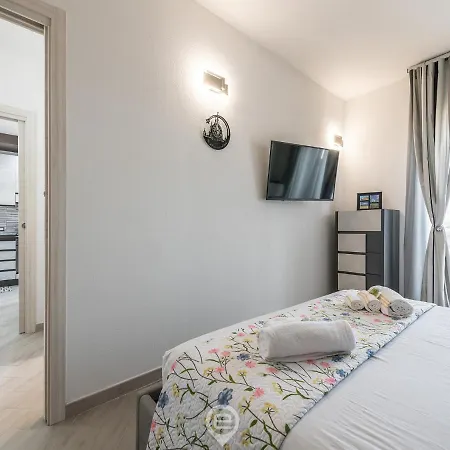 Alba's - Wifi & Private Parking Apartment Sestu