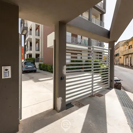 Alba's - Wifi & Private Parking