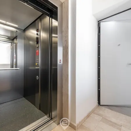 Apartment Alba's - Wifi & Private Parking